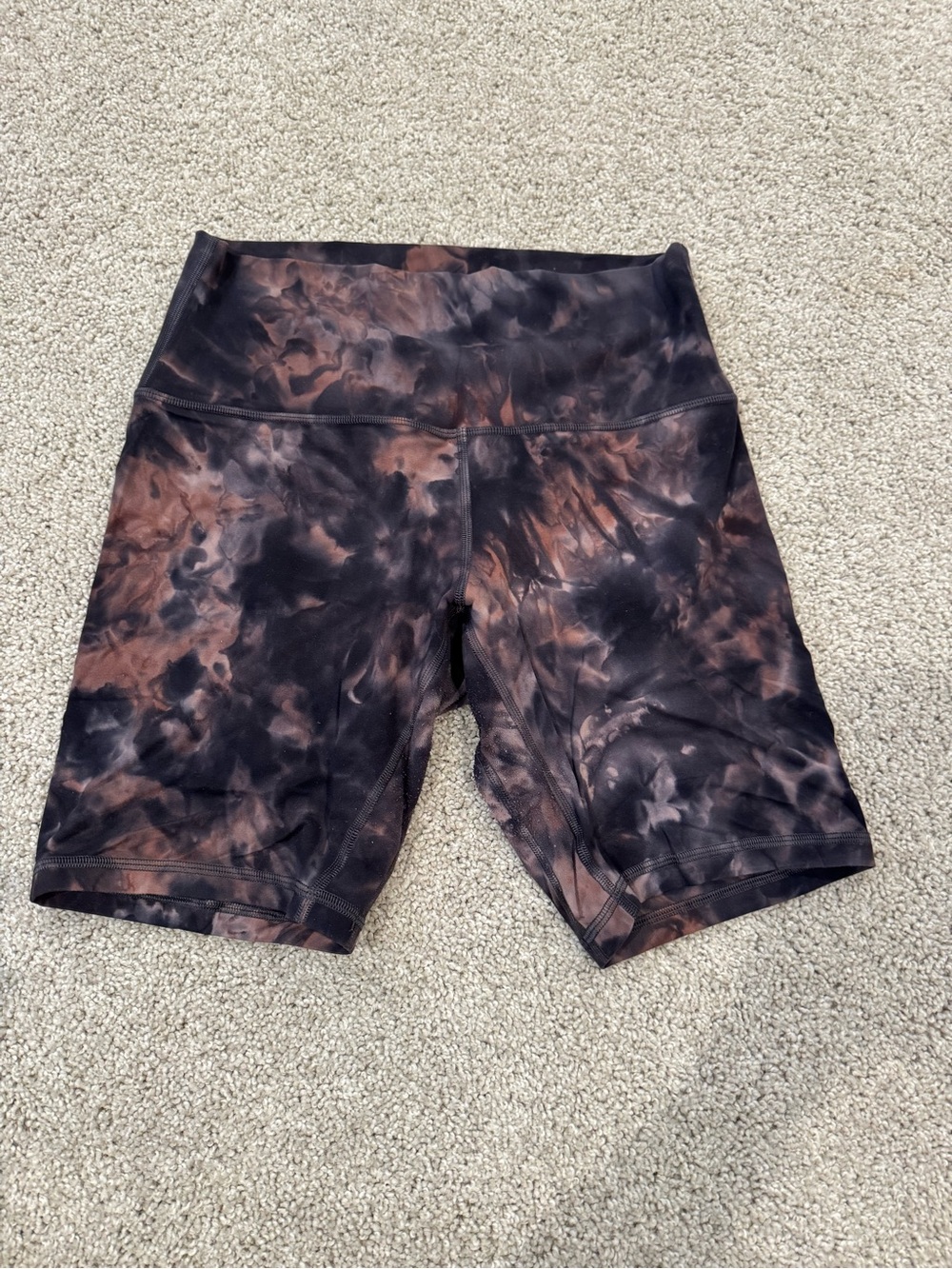 lululemon athletica Women's Tie-Dye High-Rise Bike Shorts in Black and Brown